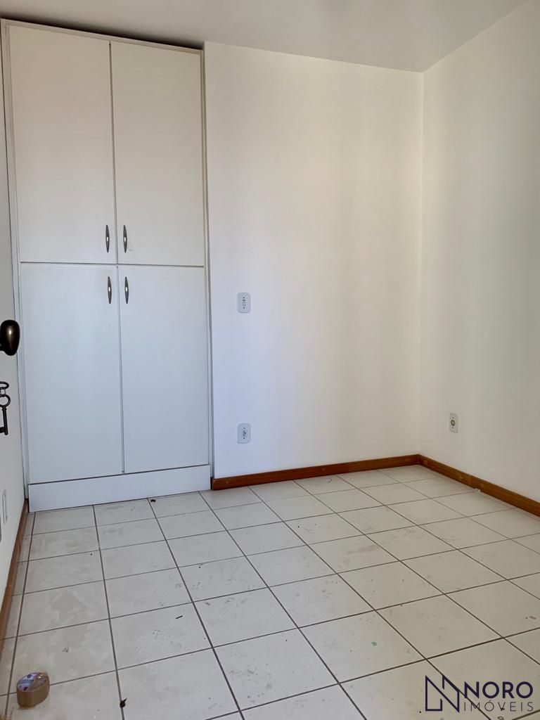 Apartamento 104m² privativo, Frente, 2 dormitórios,Suíte, Living 2 ambientes, Sa