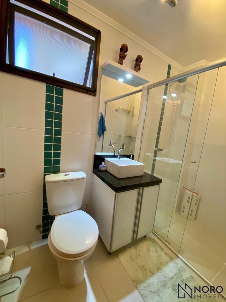 Apartamento 2 dormitórios semi novo no bairro Dom Antônio Reis