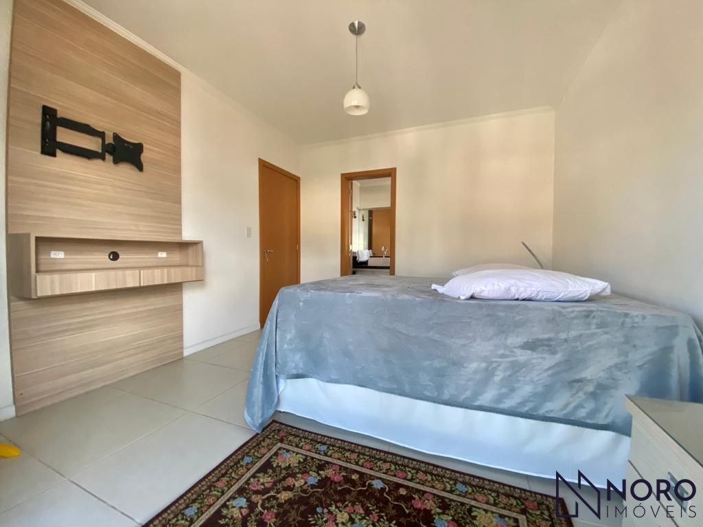 Apartamento 2 dormitórios semi novo no bairro Dom Antônio Reis