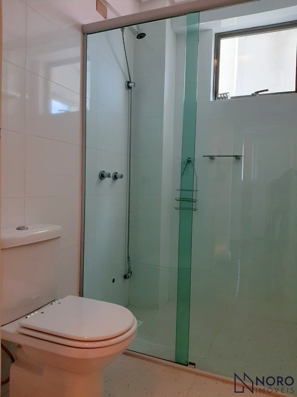 Cobertura Exclusiva com Piscina e 366m² – Sofisticação e Conforto em Alto Padrão