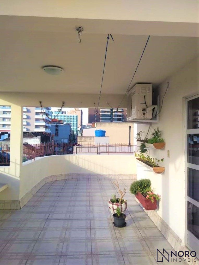Apartamento Duplex venda e locação no Centro de Santa Maria