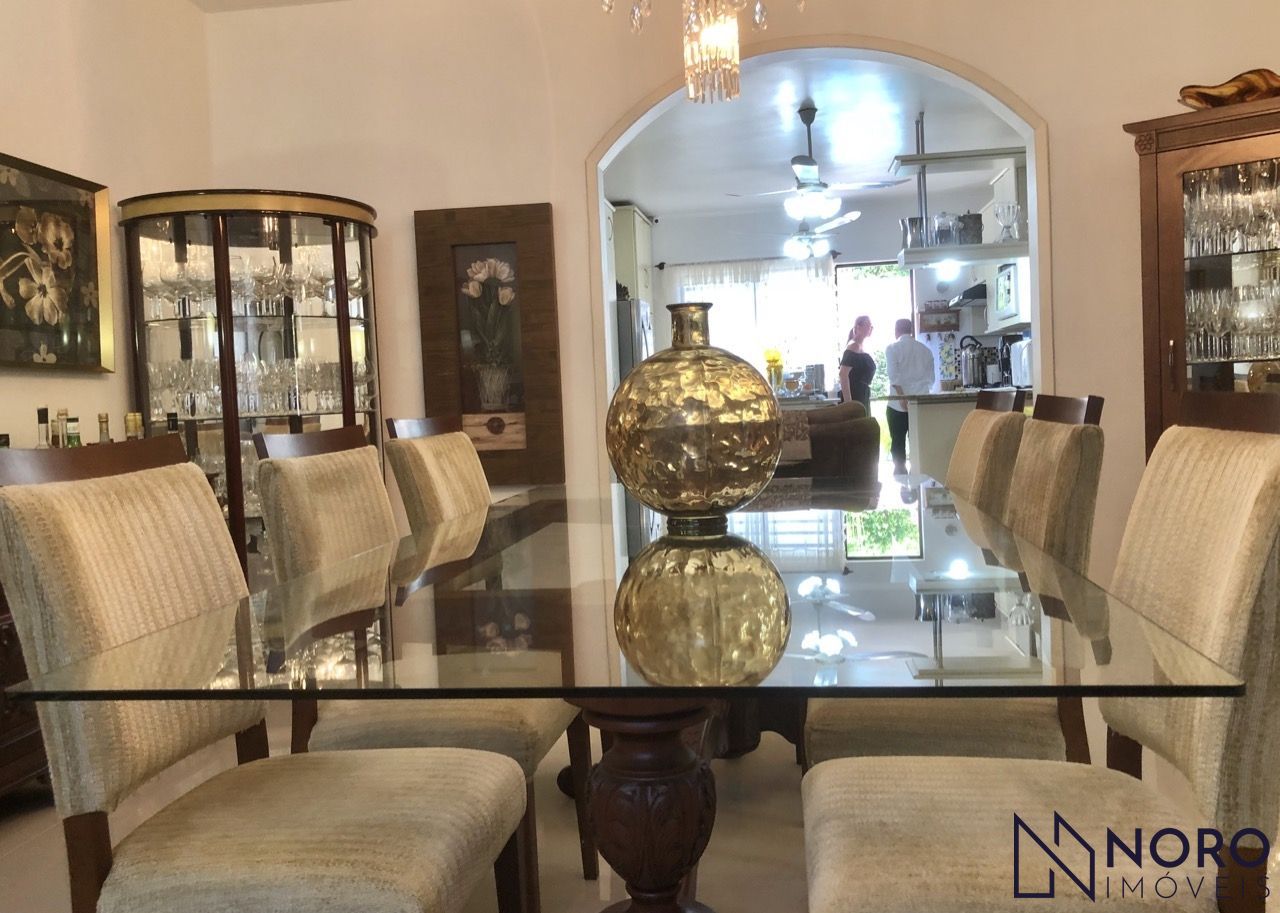 Vende-se espetacular Casa de 700 m² em Nossa Senhora de Lourdes, Santa Maria