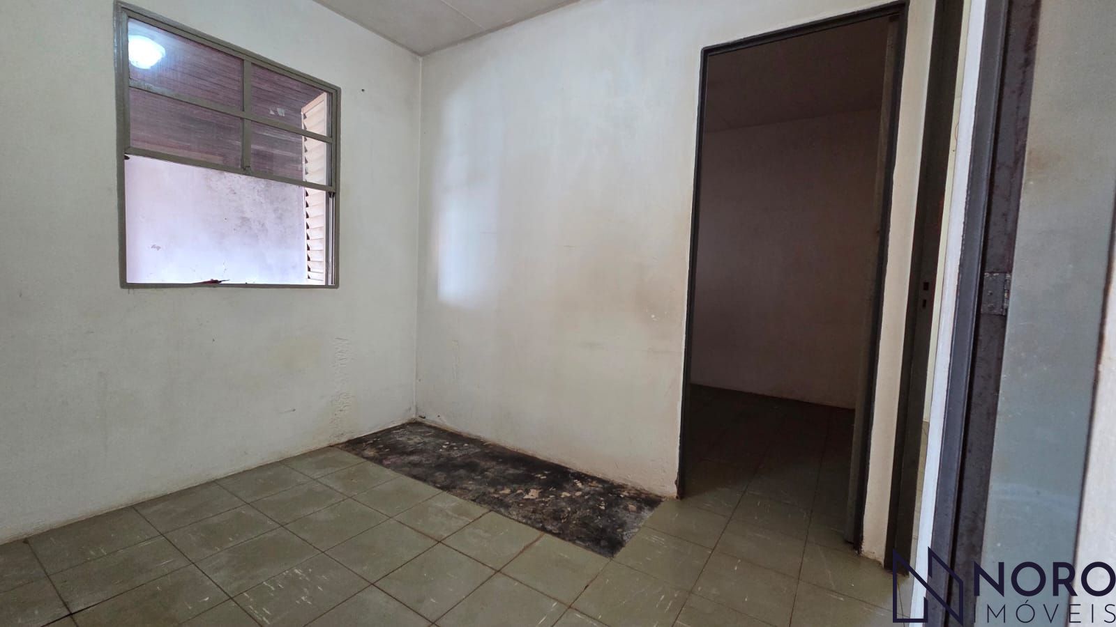 Casa com 2 Dormitórios à venda, 42 m² por R$ 220.000,00 Casa com 2 Dormitórios à venda, 42 m² por R$ 220.000,00