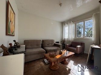 Casa 3 dormitórios (1 suite) 4 vagas na trav. Domingos trevisan-centro