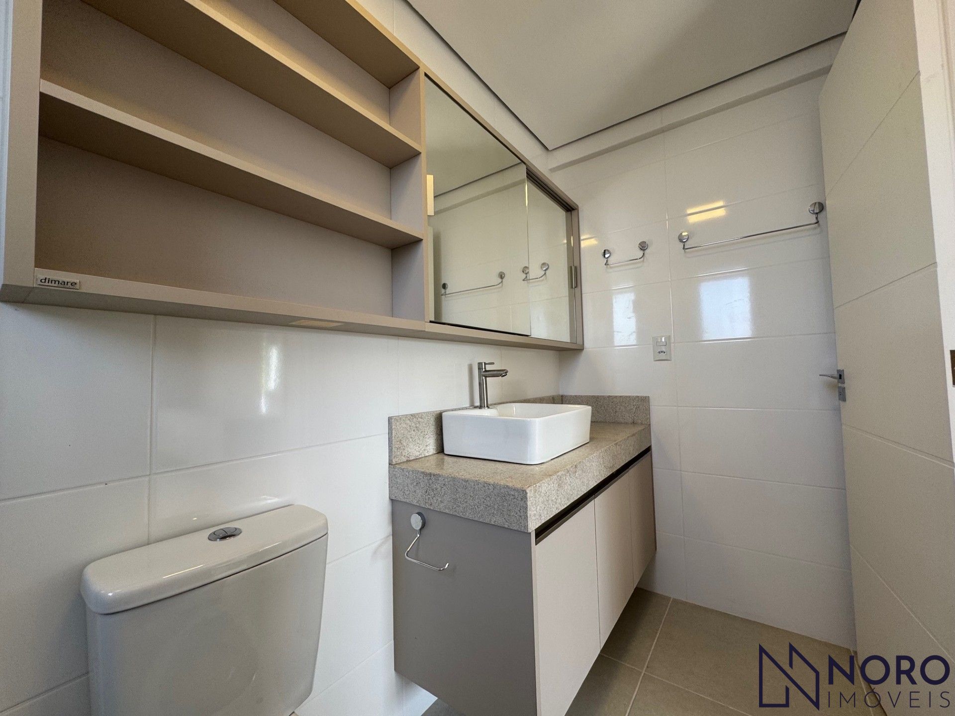 Apartamento 2 dormitórios/suíte semimobiliado à venda – bairro patronato
