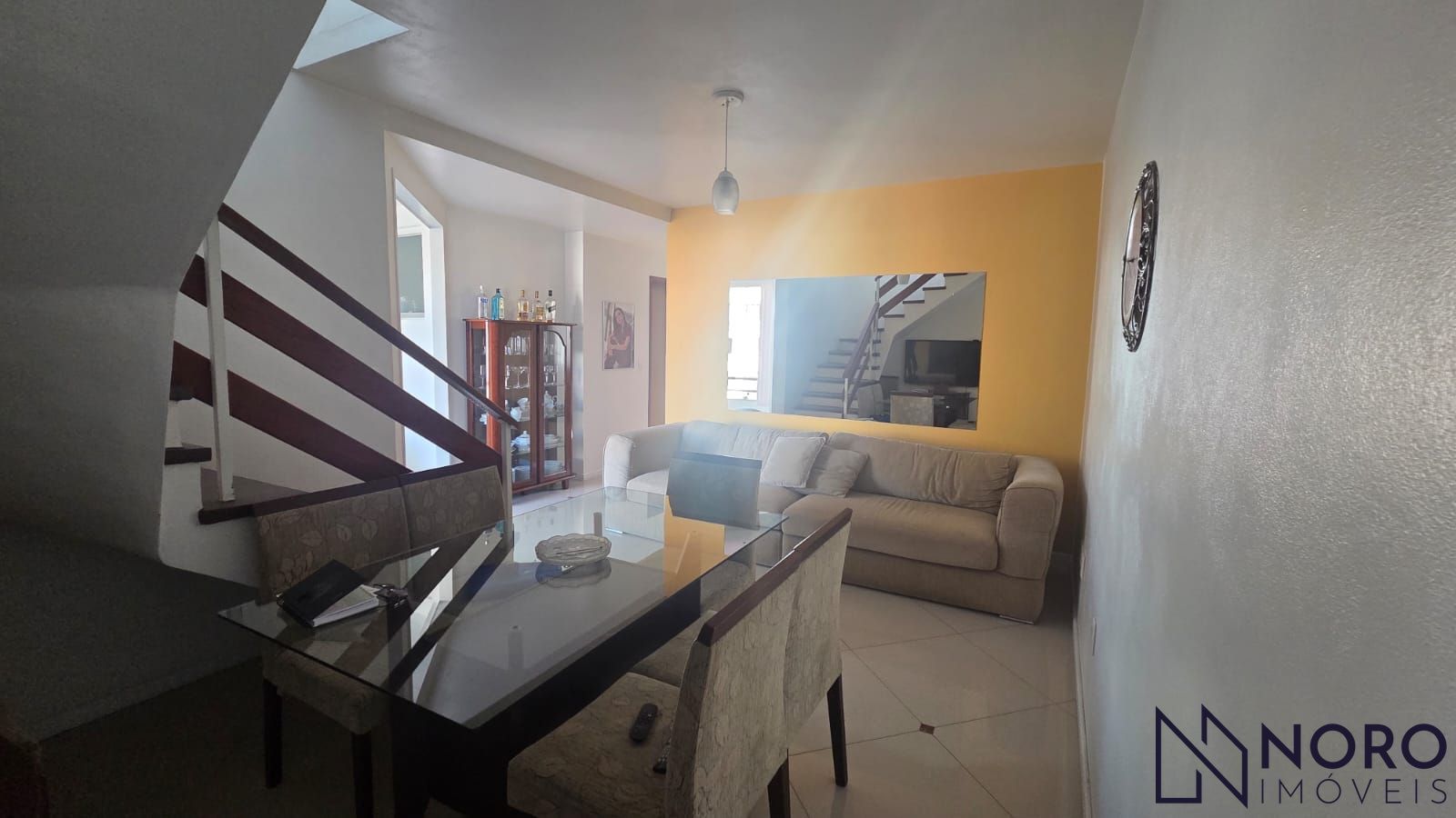 Cobertura duplex 3 dormitórios com terraço e garagem no Centro