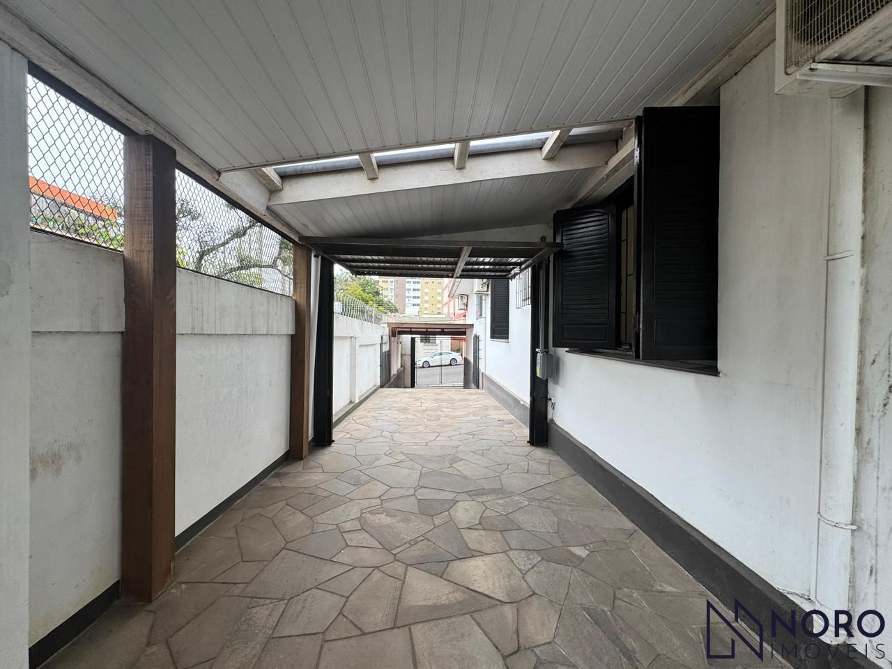 Casa - Mobiliada - Reformada - Bairro Rosário