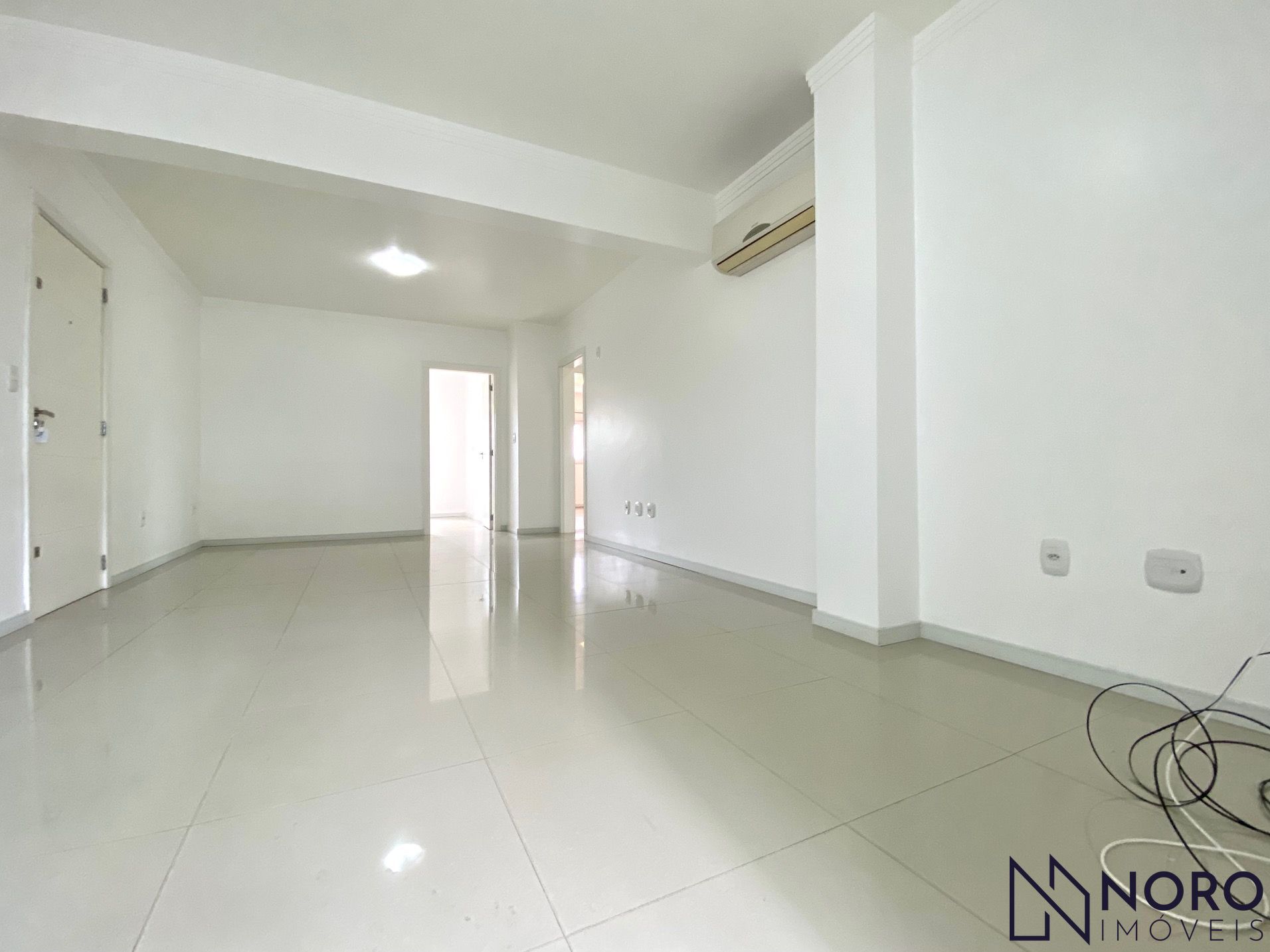 Apartamento 3 dormitórios para locação semi-mobiliado