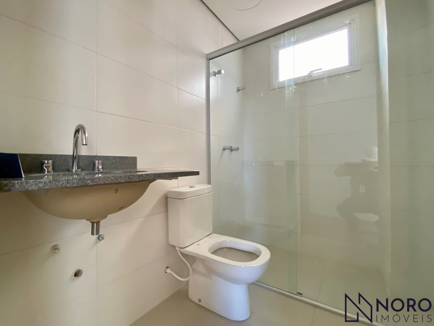 Apartamento 3 quartos suite sacada frente Bairro Fátima