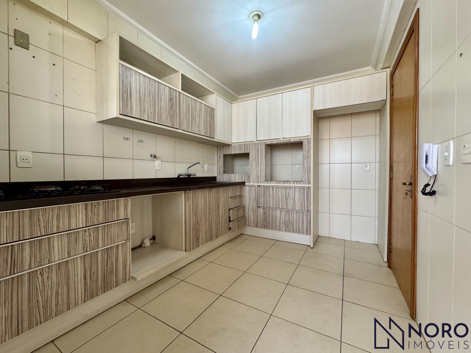 Apartamento semimobiliado para locação no Bairro Bonfim – conforto e praticidade