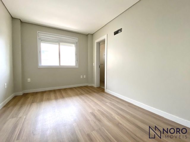 Apartamento mobiliado, 3 suítes, 220m², 4 vagas, Nossa Sra. De Lourdes