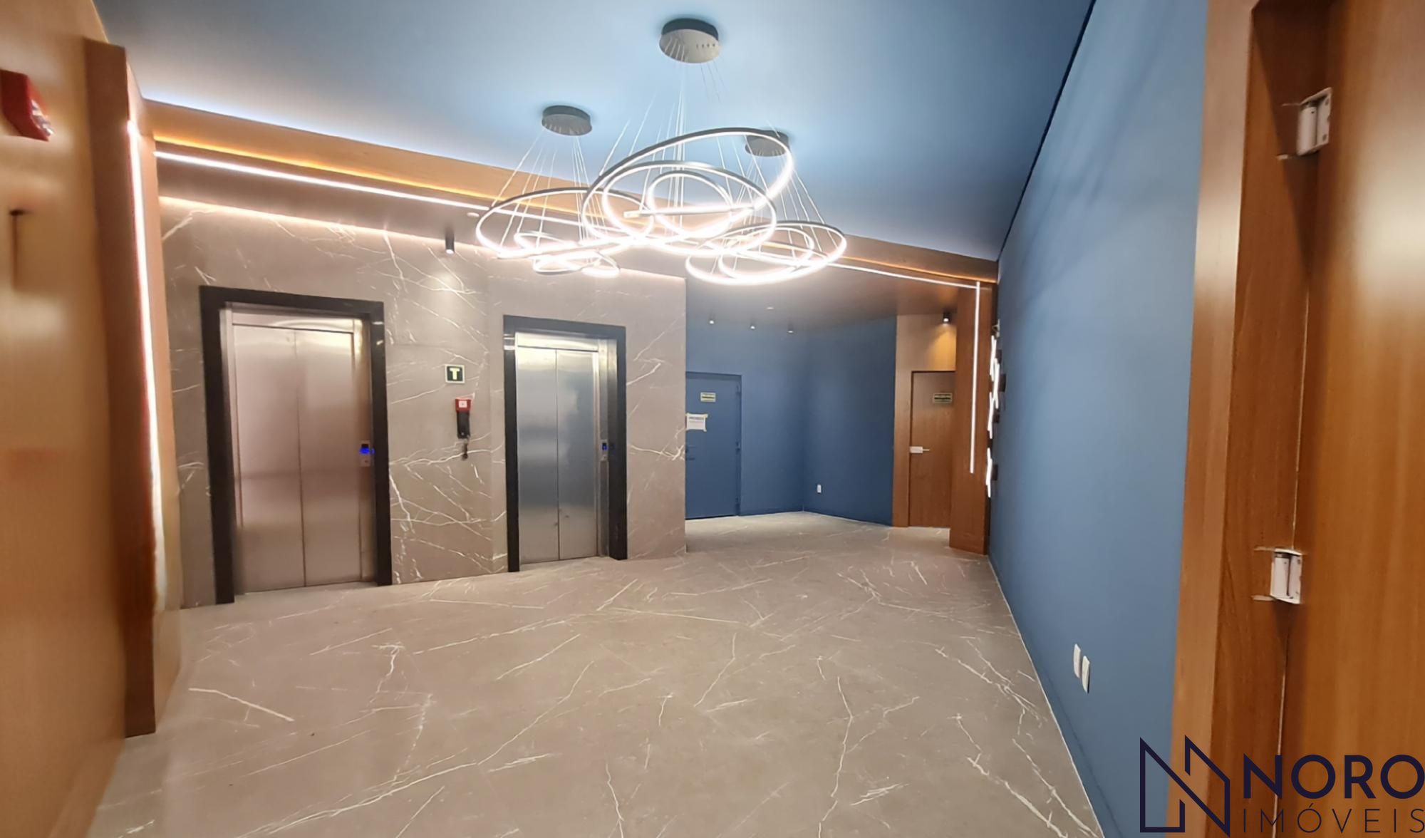 Cobertura com 4 Dormitórios à venda, 395 m² por R$ 4.200.000,00 Cobertura com 4 Dormitórios à venda, 395 m² por R$ 4.200.000,00