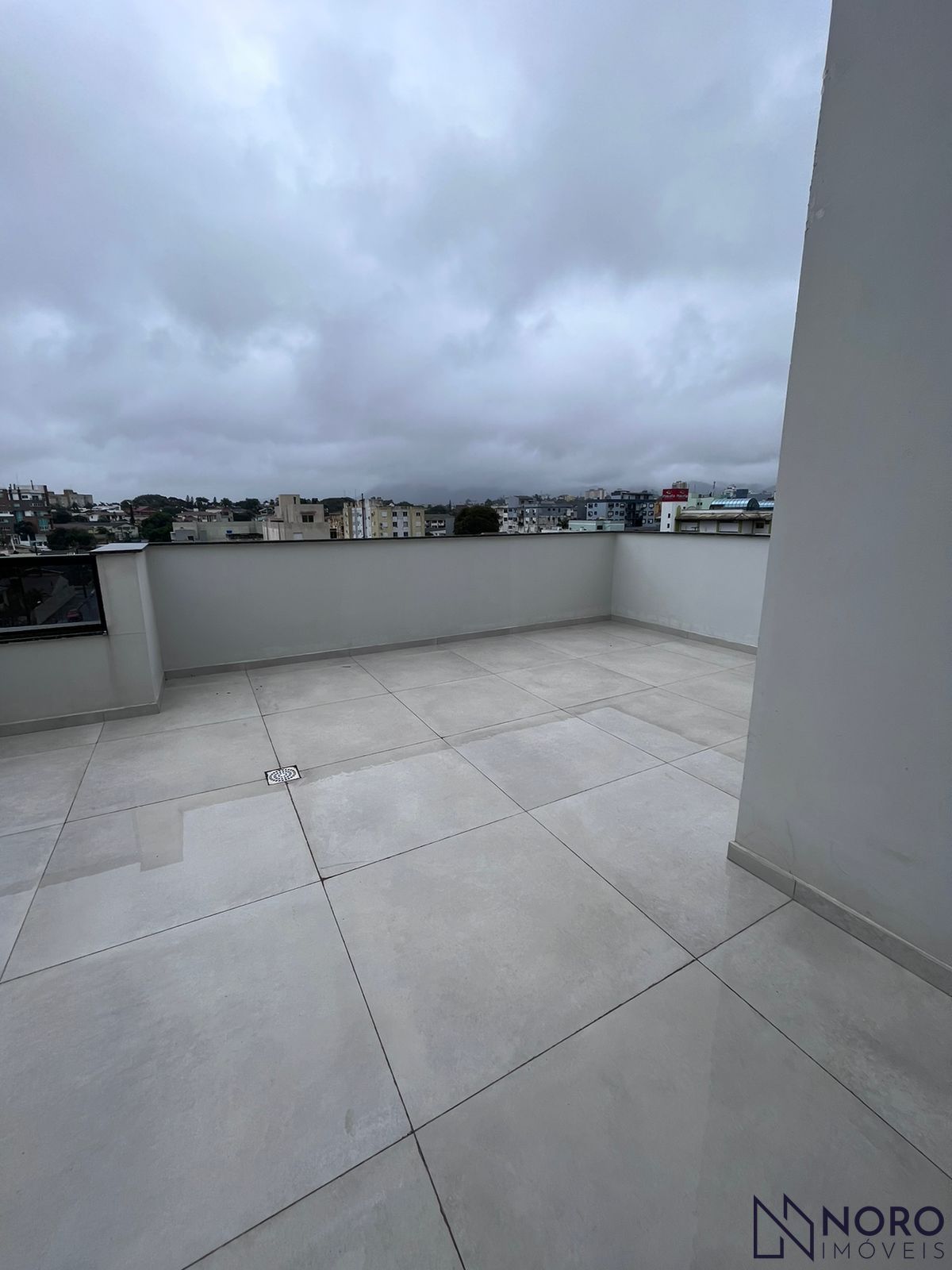 Cobertura de 3 dormitórios com terraço com churrasqueira