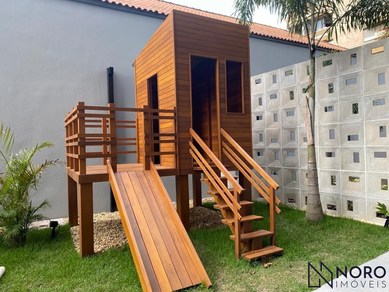 Apartamento Moderno à venda 2 dormitórios, 1 suíte, 1 vaga, no Centro de Santa