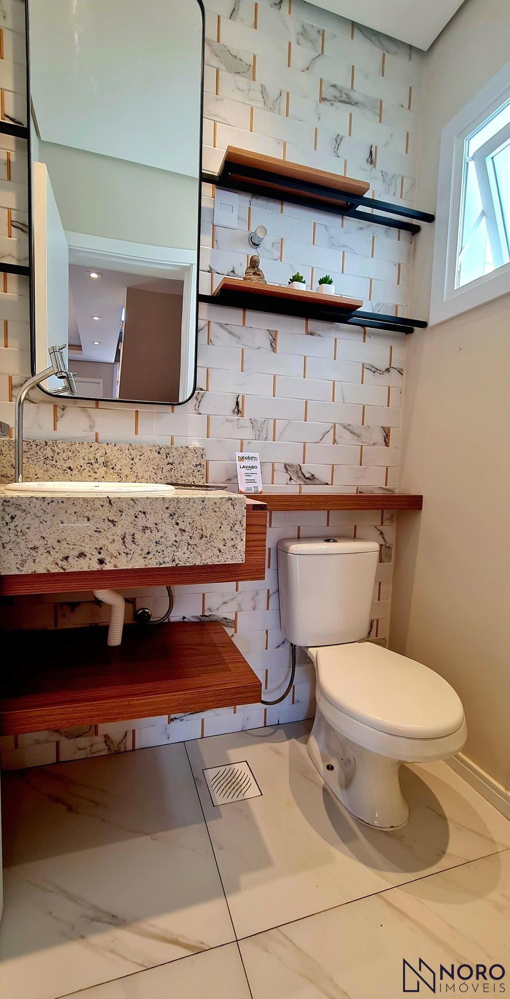 Casa duplex 153 m2 privativos em condomínio fechado em camob