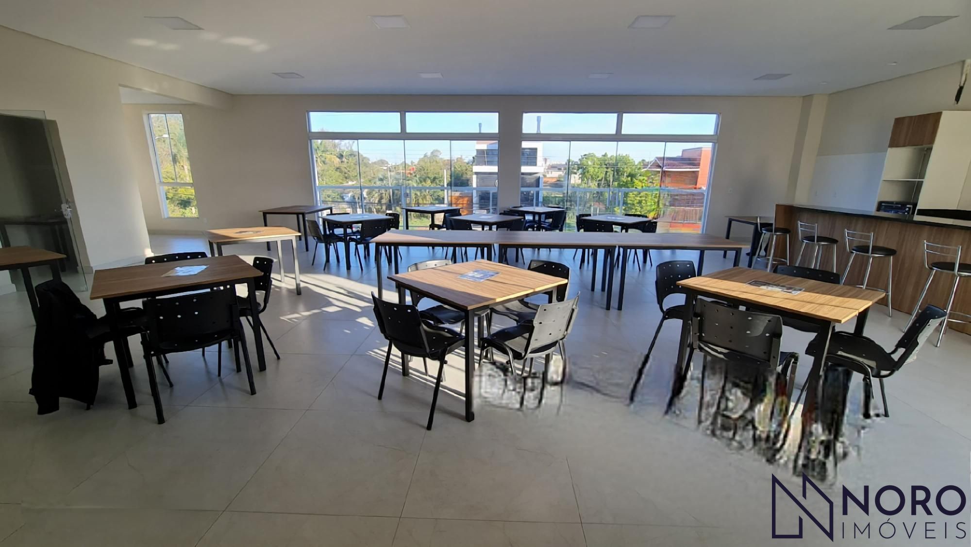 Casa Duplex 153 m2 privativos em Condomínio fechado em Camobi.