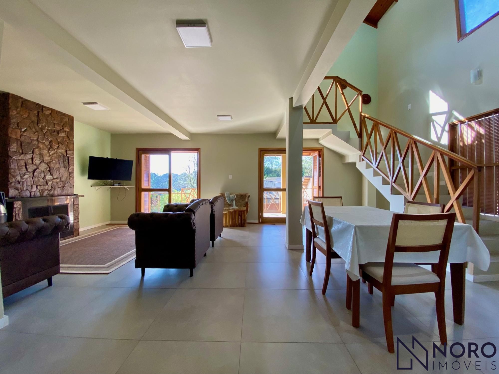 Casa semi nova em itaara com 2 suites living com lareira int