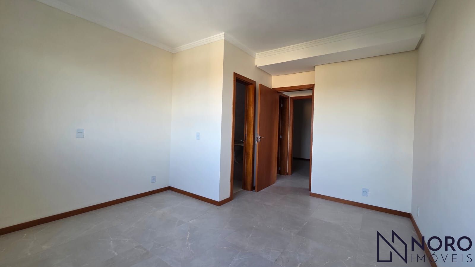 Cobertura Duplex com 3 Dormitórios, Terraço e Churrasqueira à Venda no Bairro No