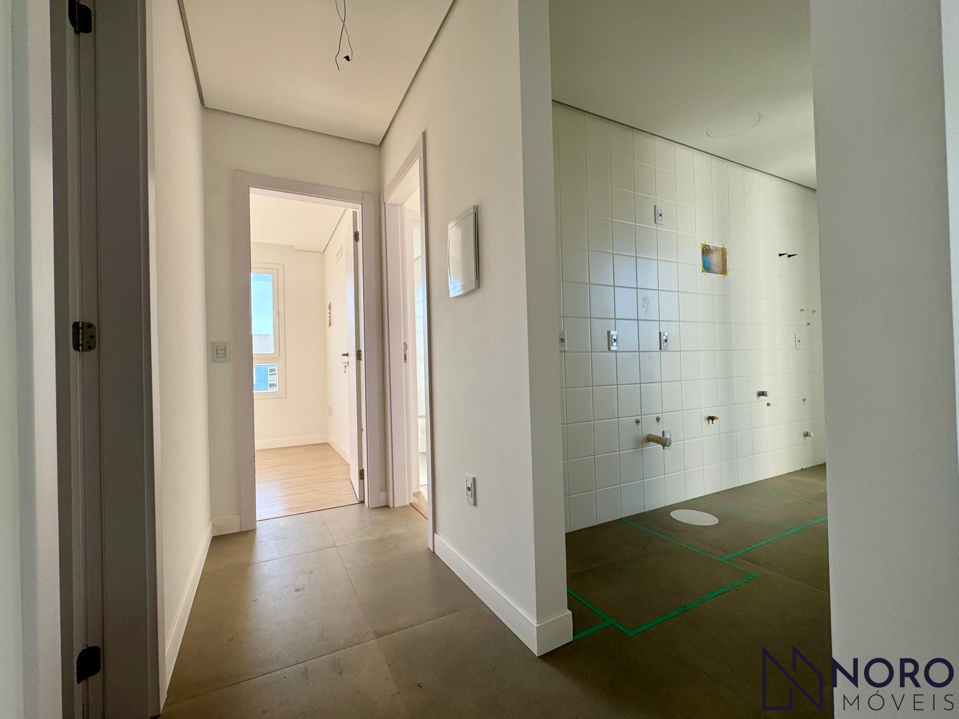Apartamento 2 Suítes Living 2 ambientes Lavabo Sacada e Churrasqueira Box Prédio