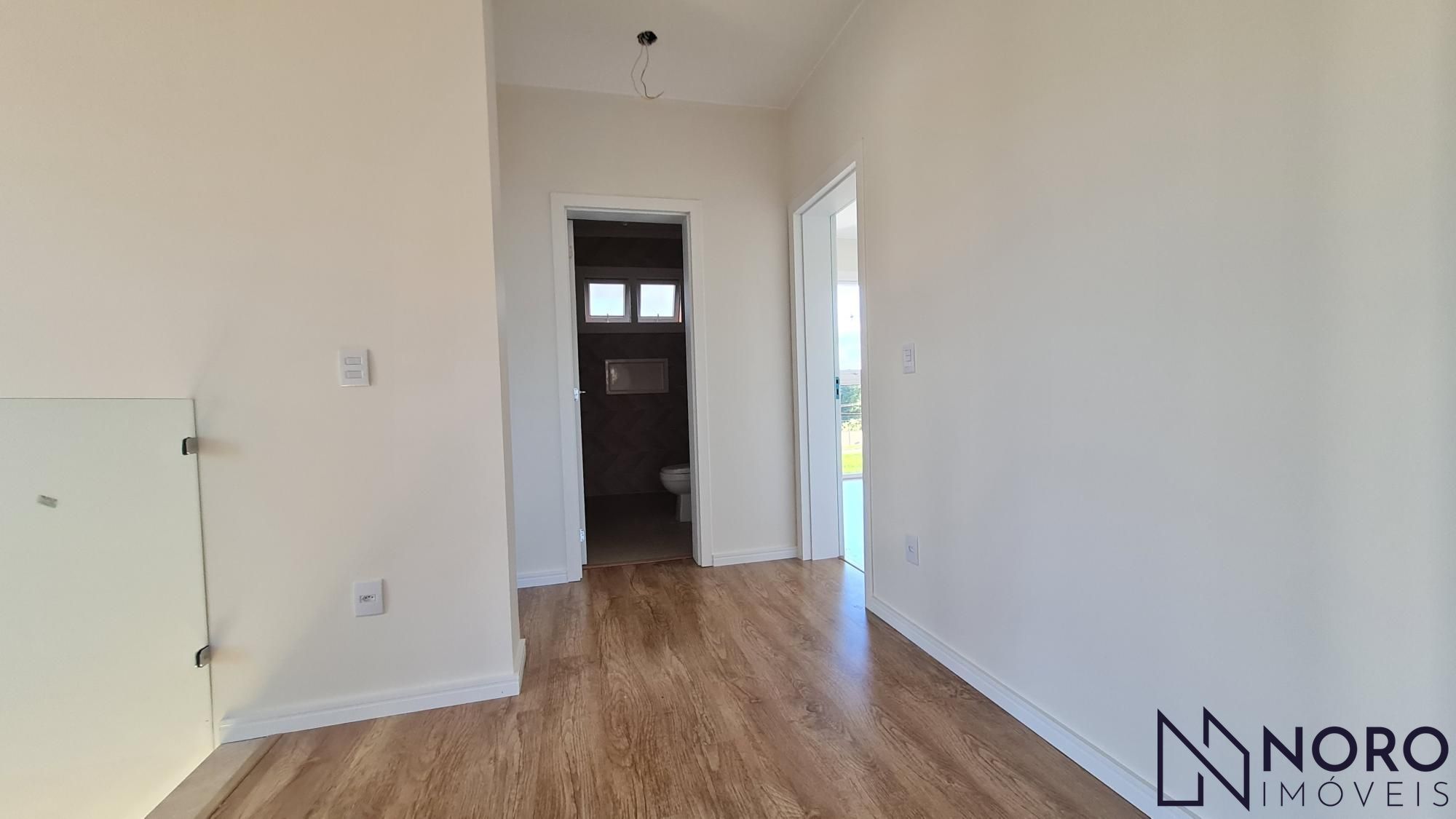 Casa de 220m² no Condomínio Fechado – Suíte Master, Espaço Gourmet e Amplo Pátio