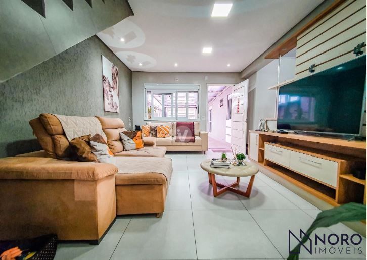 Casa de 5 dormitórios (2 suites)2 vagas de gargem, 350m² privativos, bairo j.k.