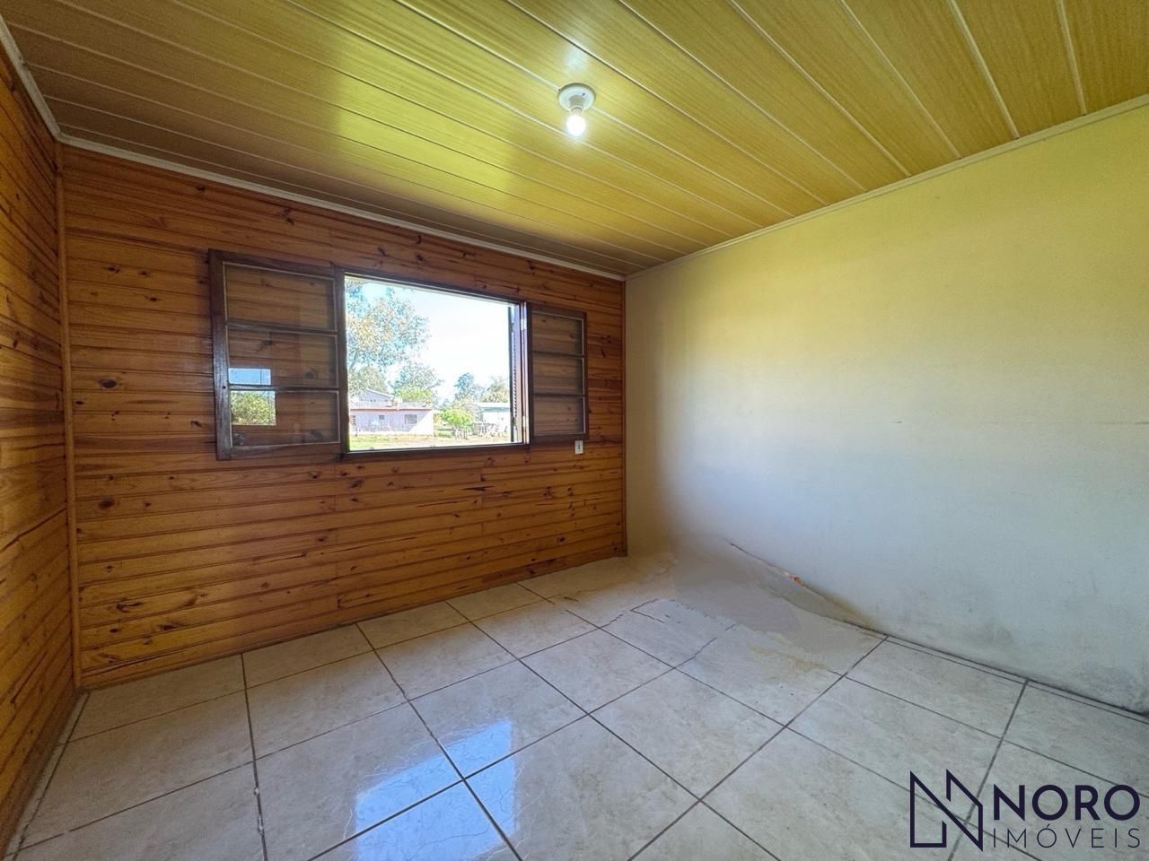 Chácara à Venda no Distrito de Boca do Monte 1.666 m² e Casa de 80 m²