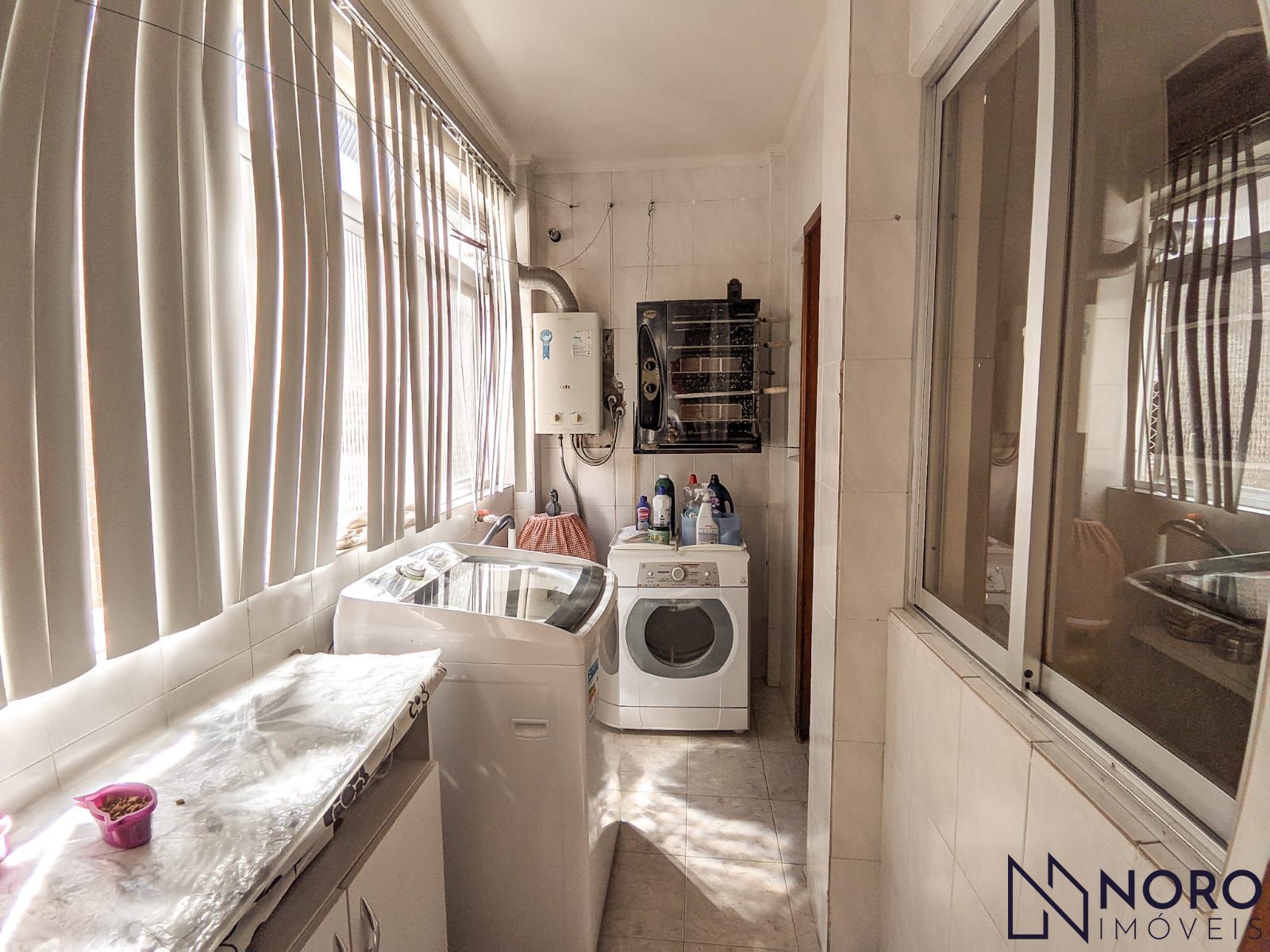 Cobertura duplex com piscina no bairro Nossa Senhora de Fátima em Santa Maria R