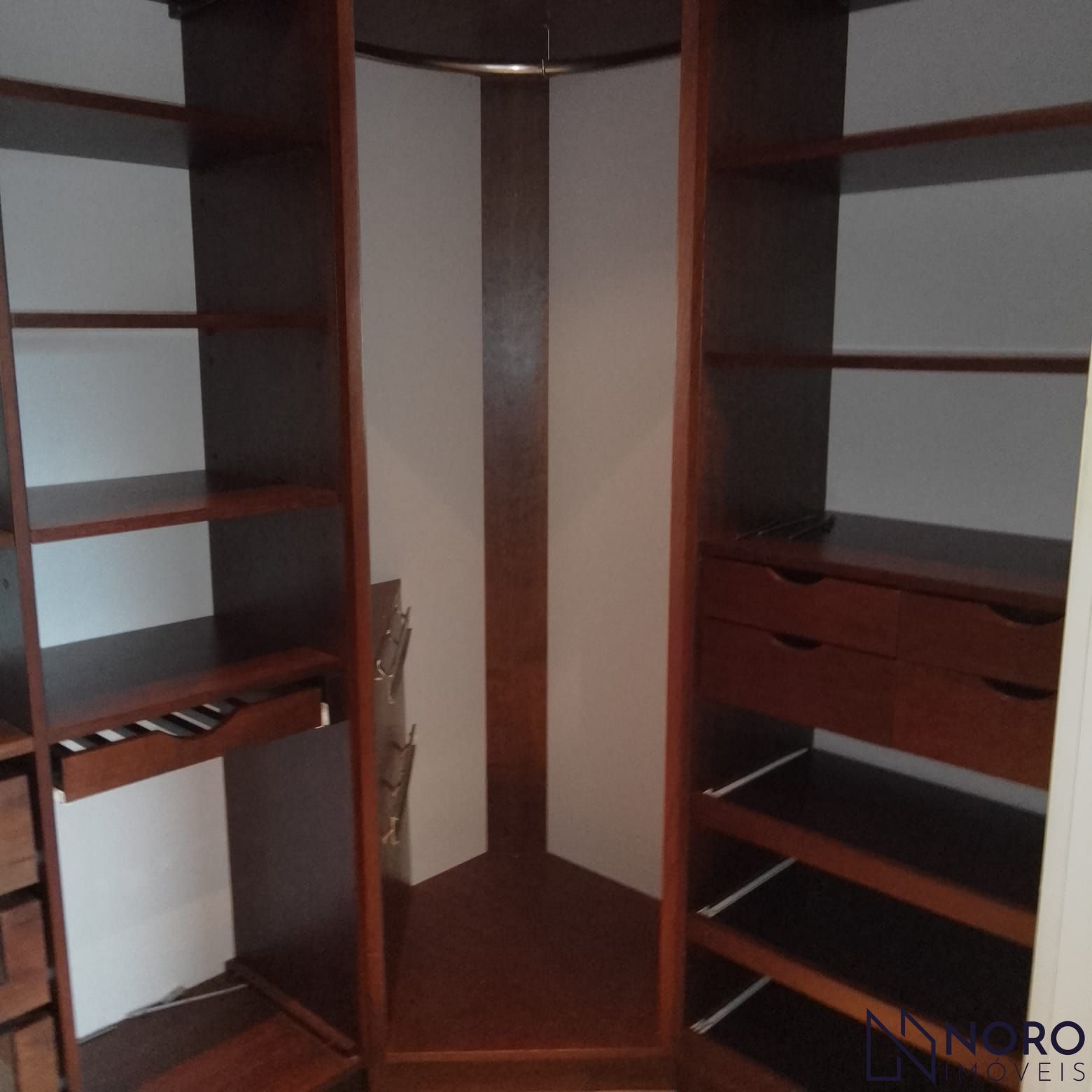 Apartamento de frente 3 dormitórios