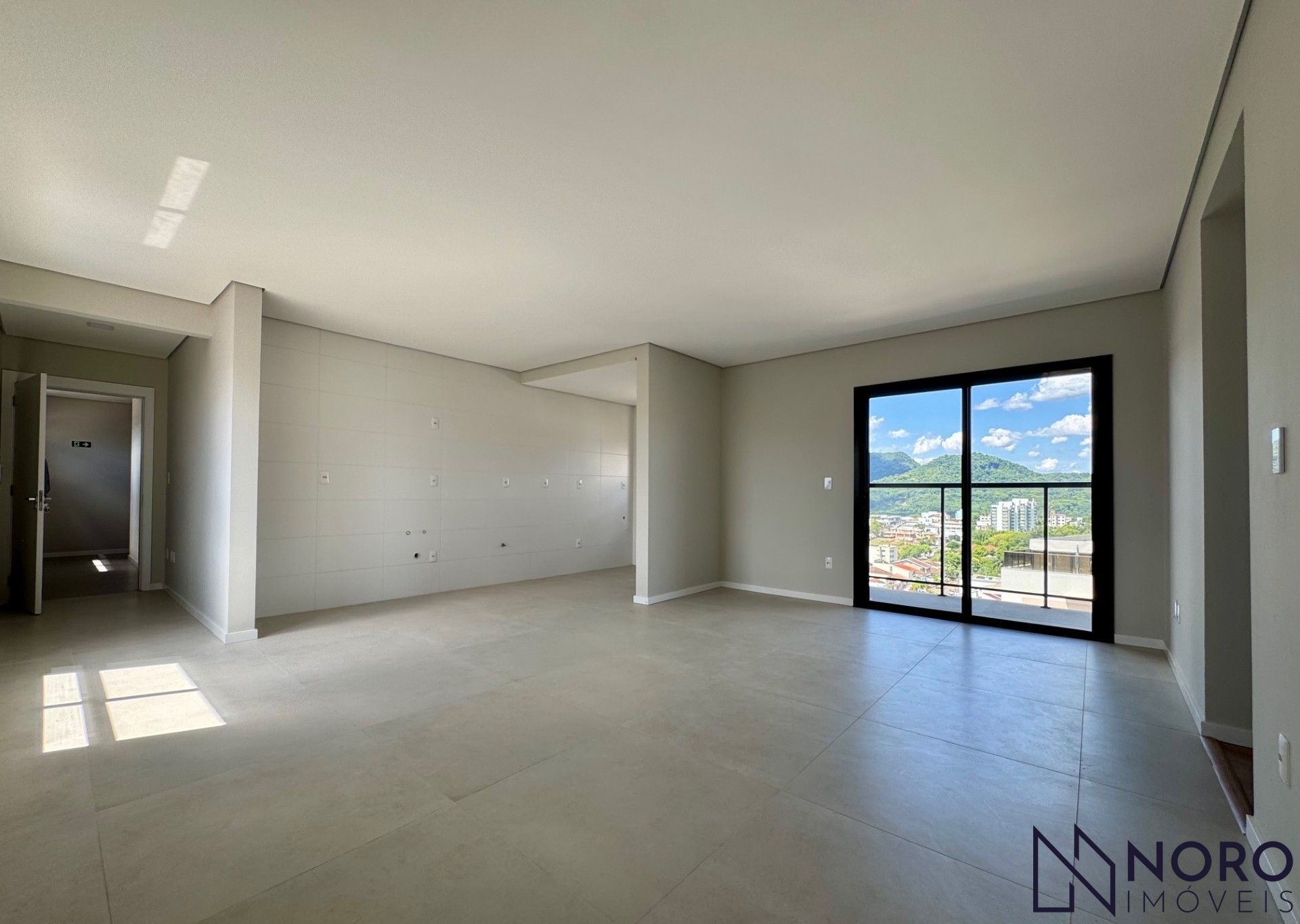Apartamento à Venda no Mont Blanc – Bairro Dores 3 Dormitórios, Vista Deslumbr