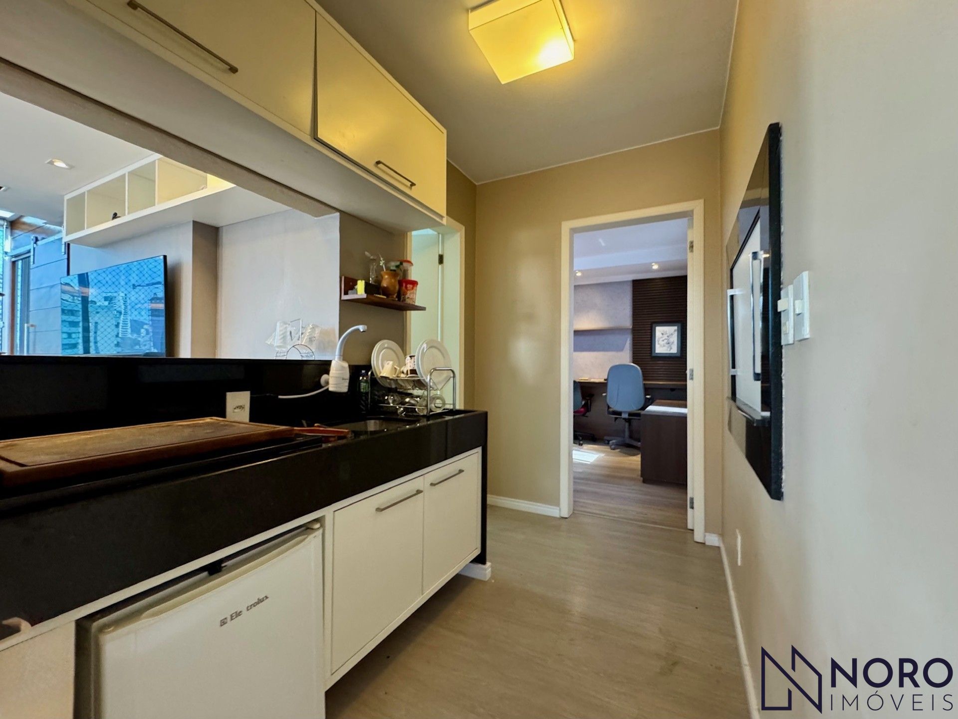 Cobertura Duplex 200 m², 3 Dorms, Suíte, Espaço Gourmet e Terraço na Av. Mediane