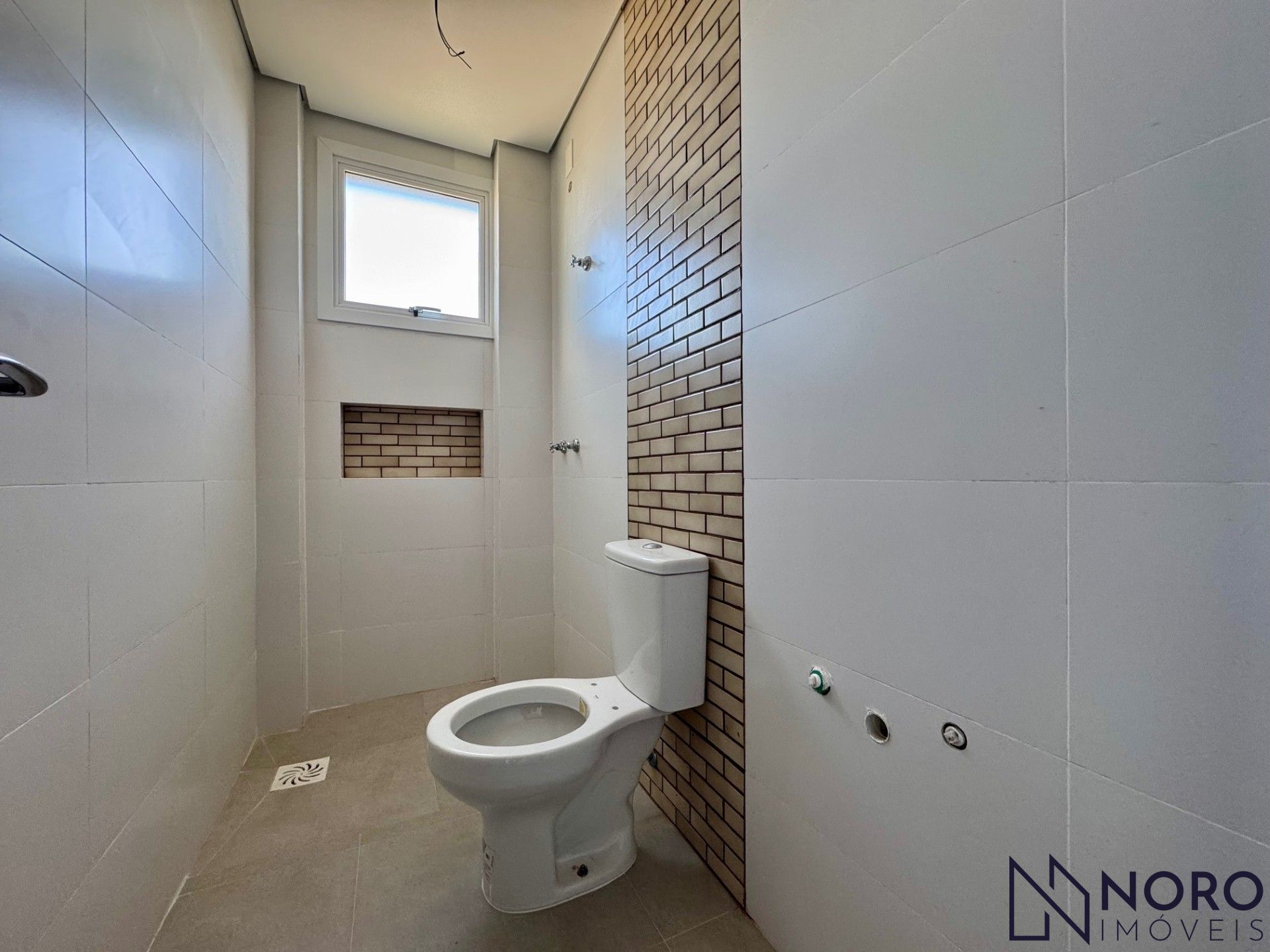Apartamento 2 dormitórios, 1suíte, à venda – Bairro Nonoai