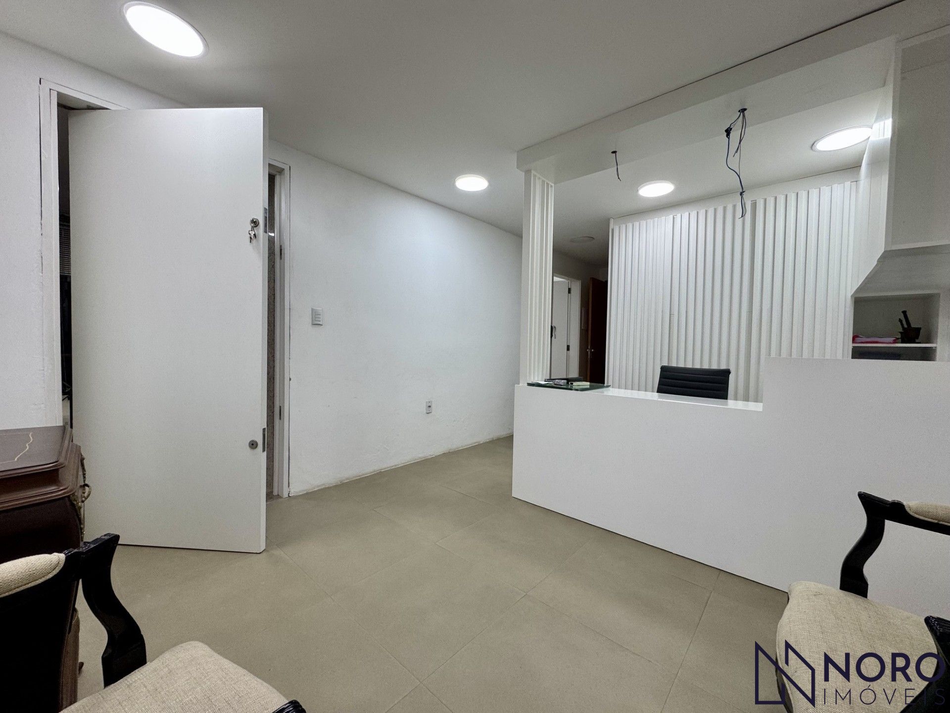 Casa Comercial com 5 Salas e Garagem para Locação no Bairro Fátima! - foto 5