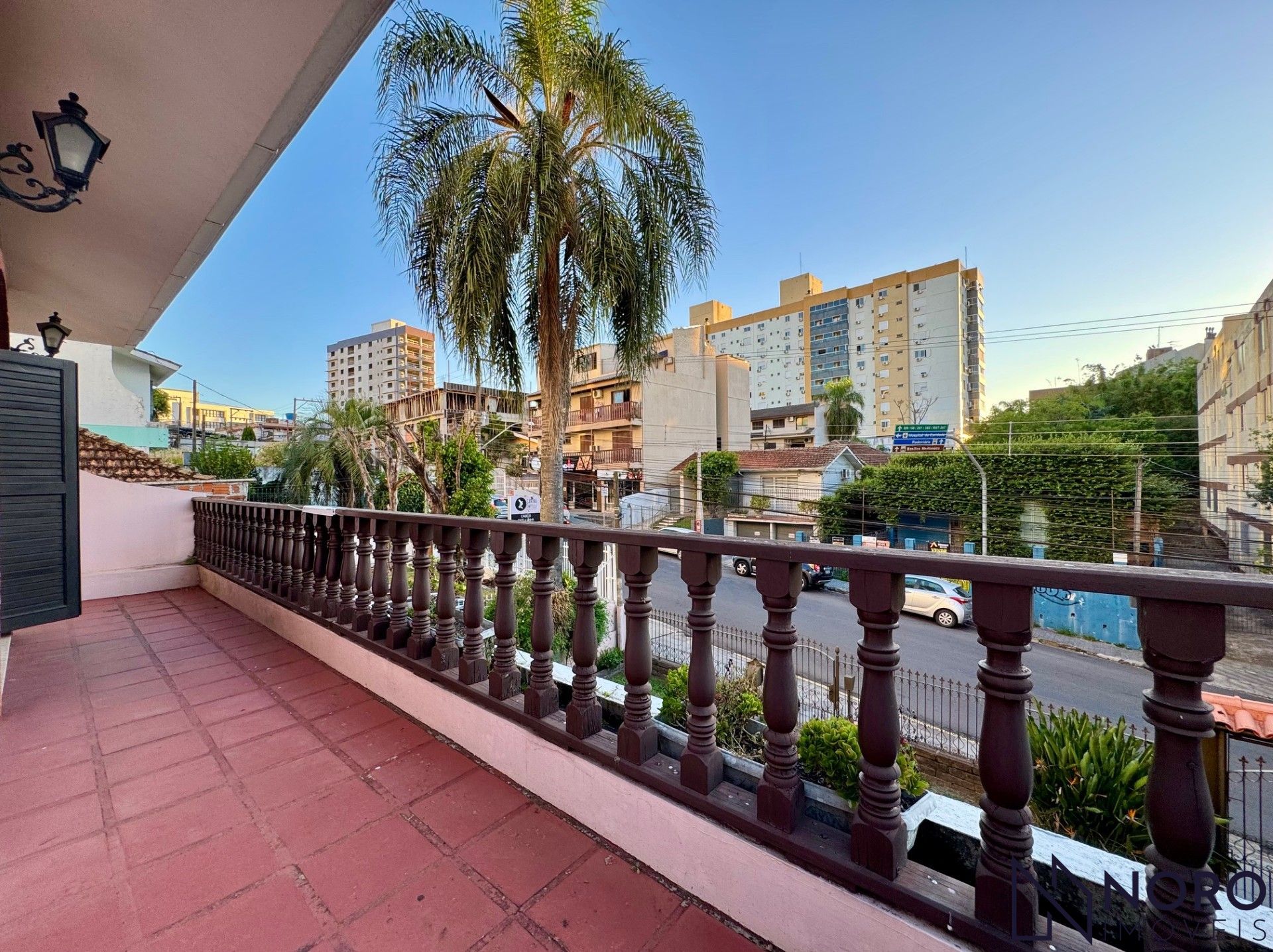 Casa espaçosa no centro – 320 m² privativos!