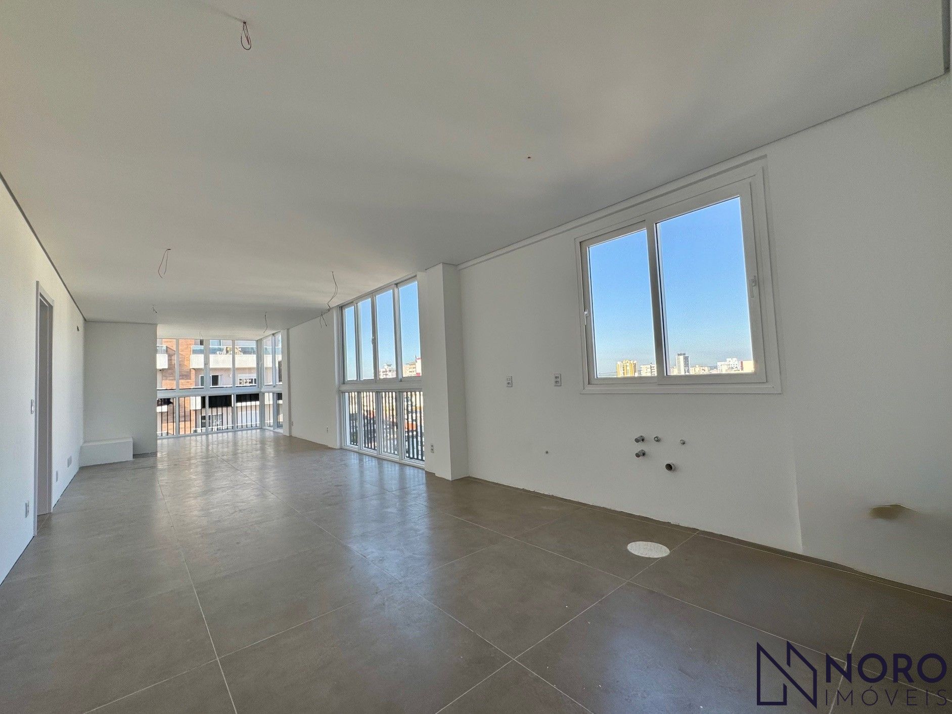 Apartamento 3 Suítes 132m² Privativos 2 Vagas Infraestrutura Completa Ce