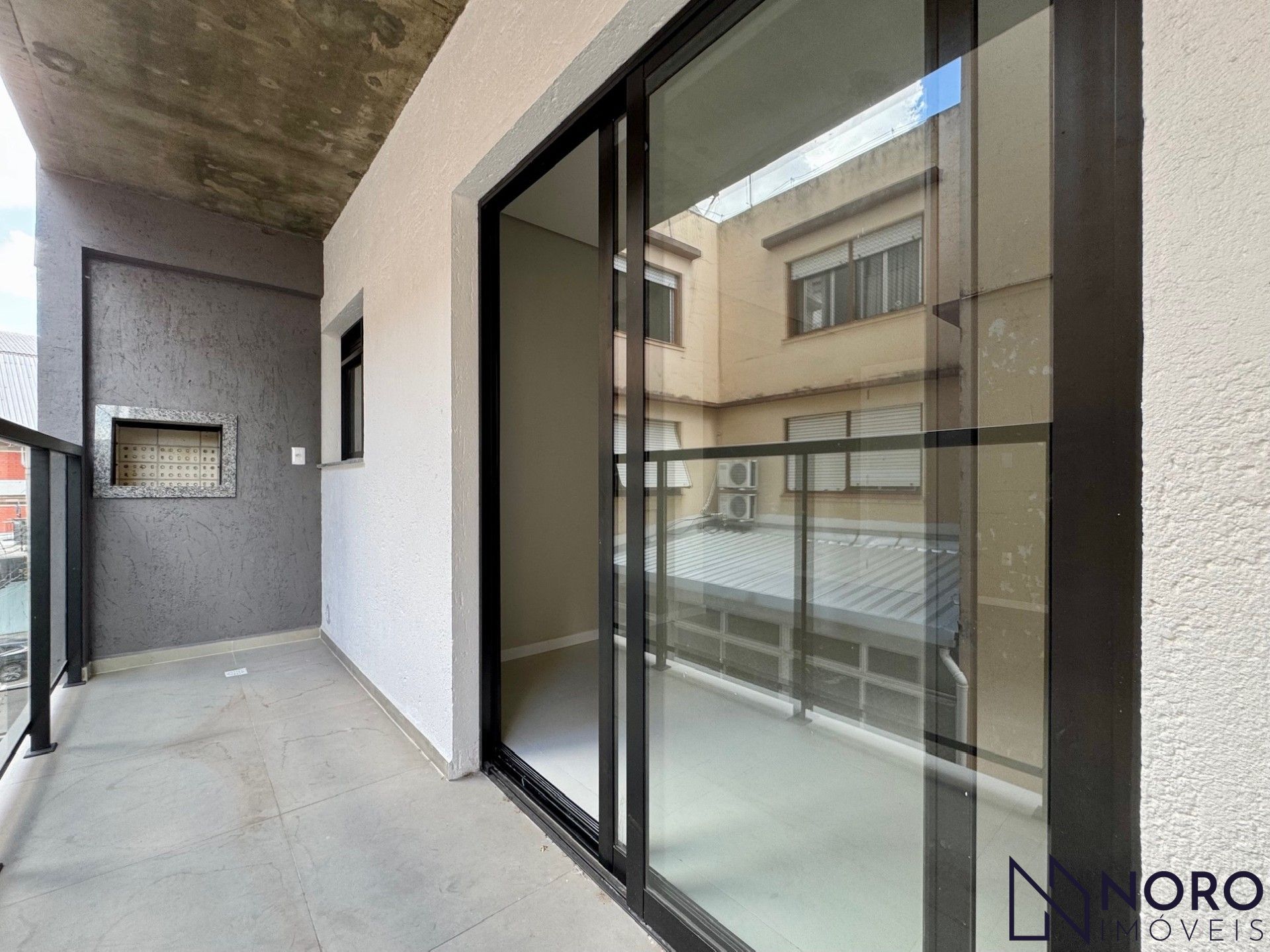 Venda de Apartamento no Condomínio Mont Blanc , Bairro Dores!