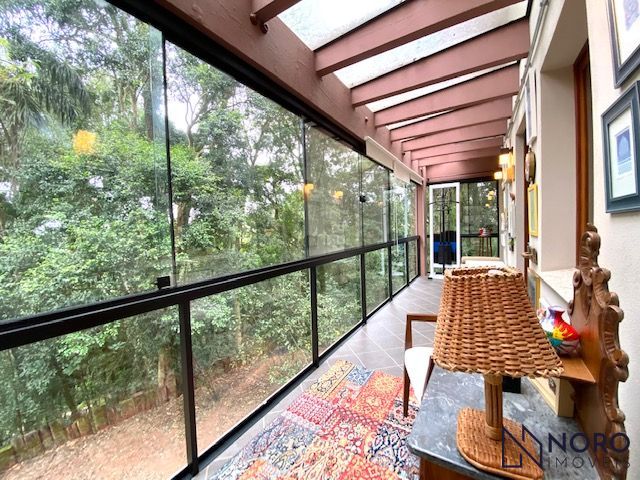 Casa alto padrão no Bairro Cerrito