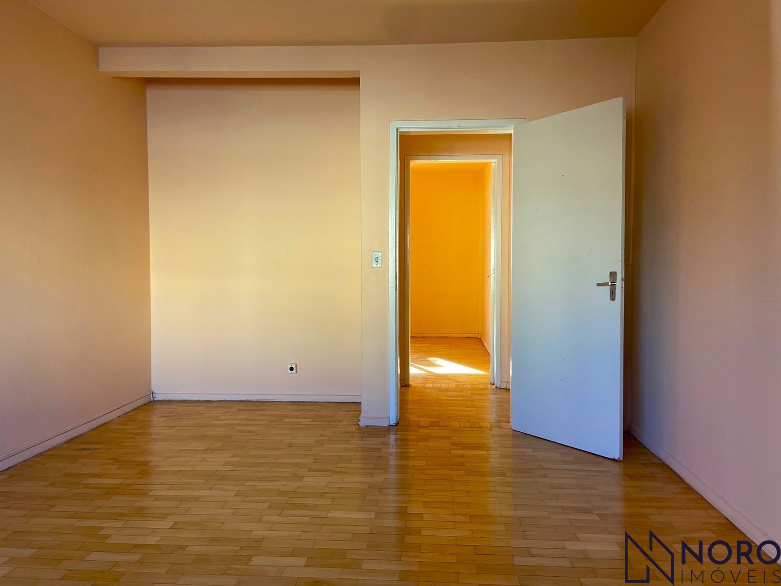 Apartamento com 2 Dormitórios para alugar, 105 m² por R$ 1.500,00 Apartamento com 2 Dormitórios para alugar, 105 m² por R$ 1.500,00