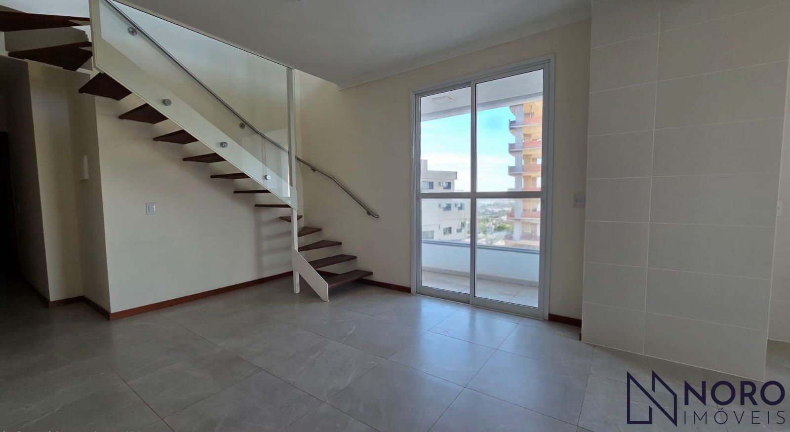 Cobertura Duplex com 3 Dormitórios, Terraço e Churrasqueira à Venda no Bairro No