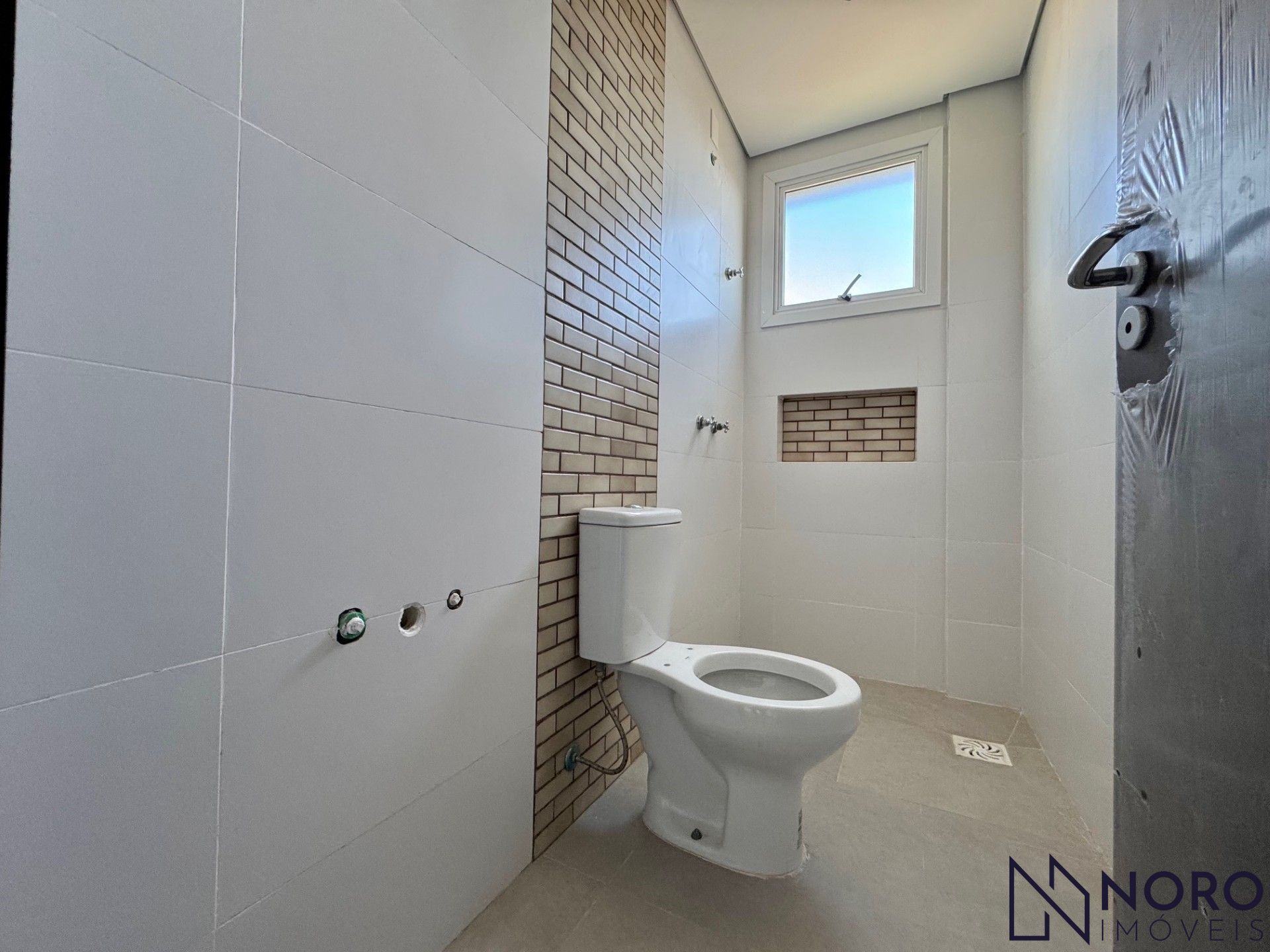 Apartamento 2 dormitórios, 1suíte, à venda – Bairro Nonoai