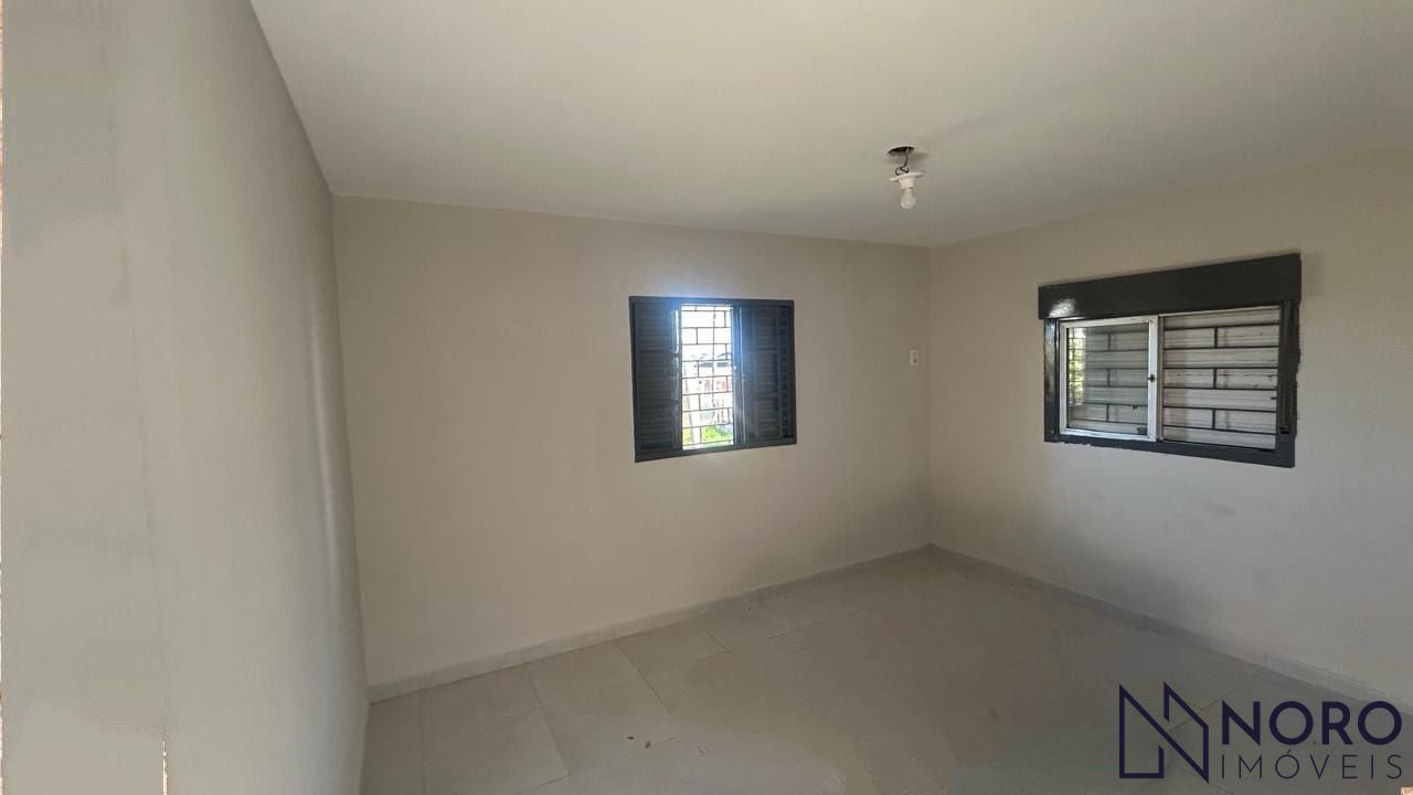 Casa Reformada com 100 m² e Terreno de 1.175 m² no Bairro São José