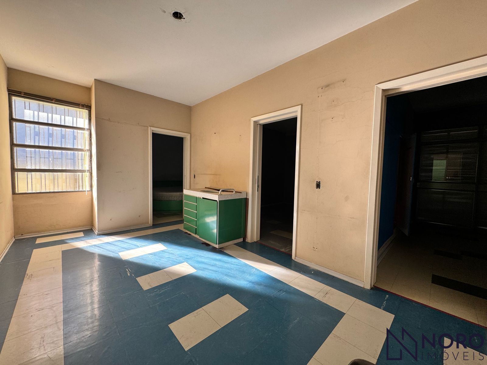 Casa comercial - escritório - clinica - laboratório