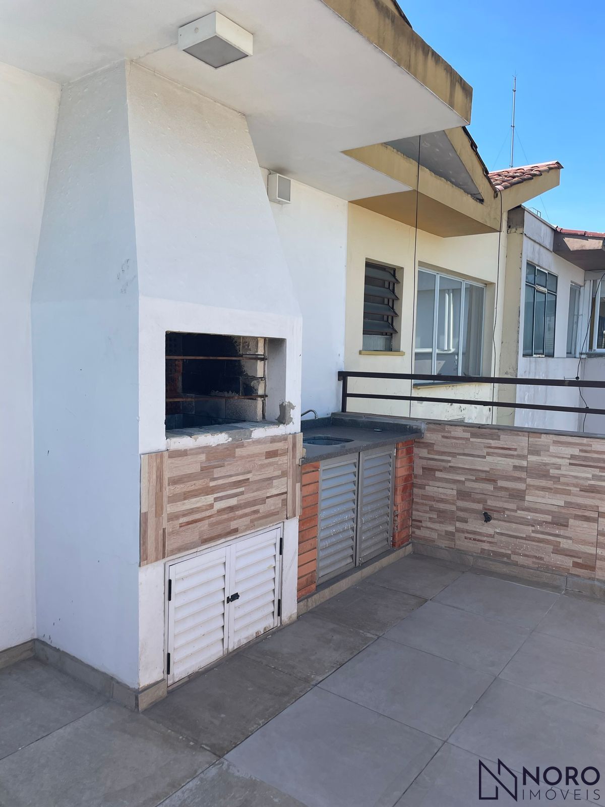 Cobertura duplex com 3 dormitórios, com com piscina e churrasqueira