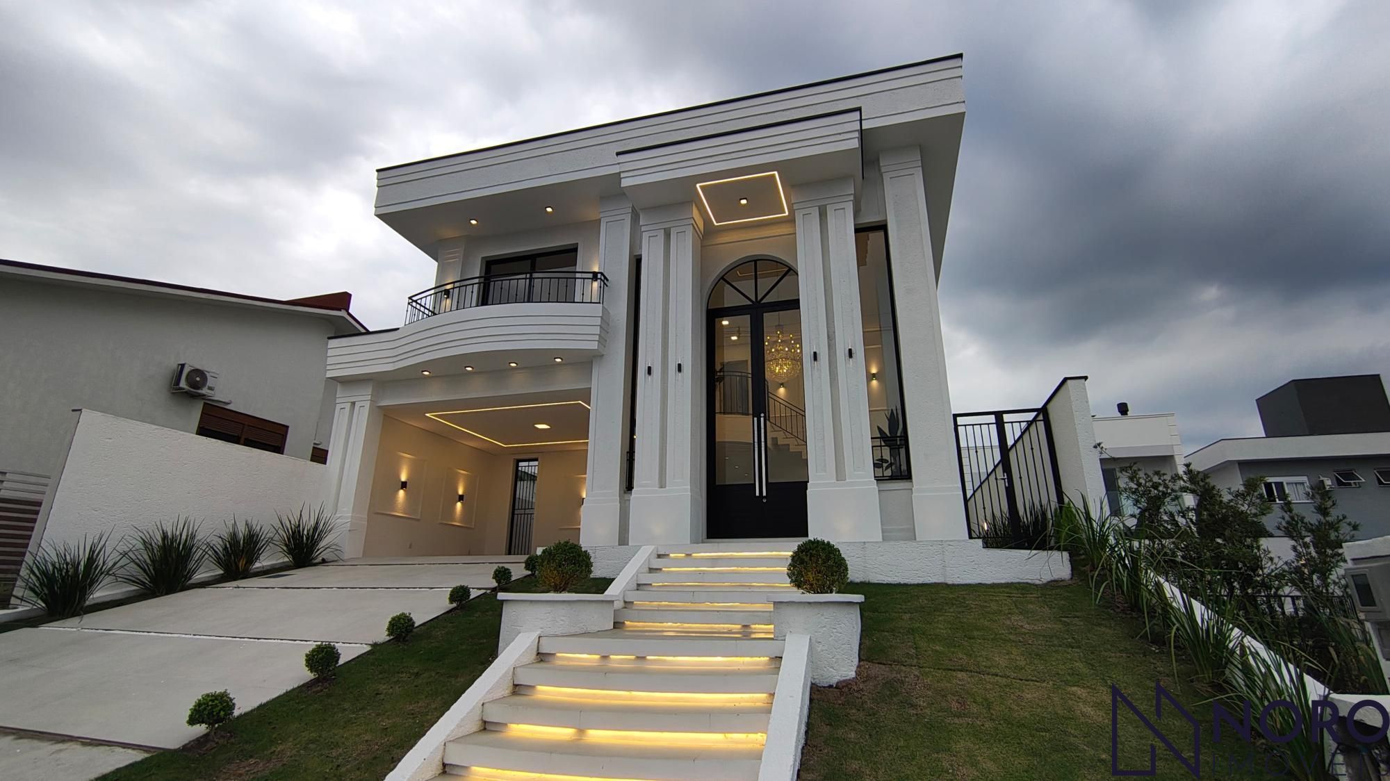 Casa em condomínio à venda  no Tomazetti - Santa Maria, RS. Imóveis