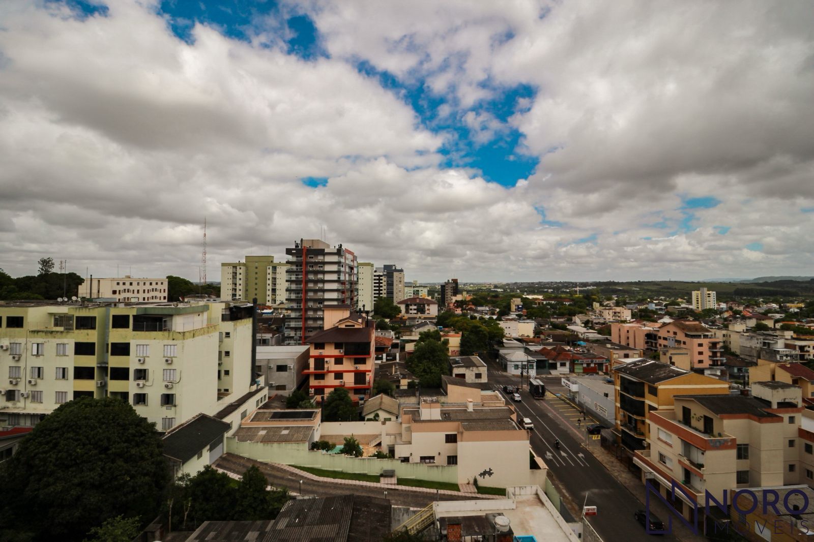 Cobertura Duplex à Venda no Centro 182 m² Privativos Vista Panorâmica