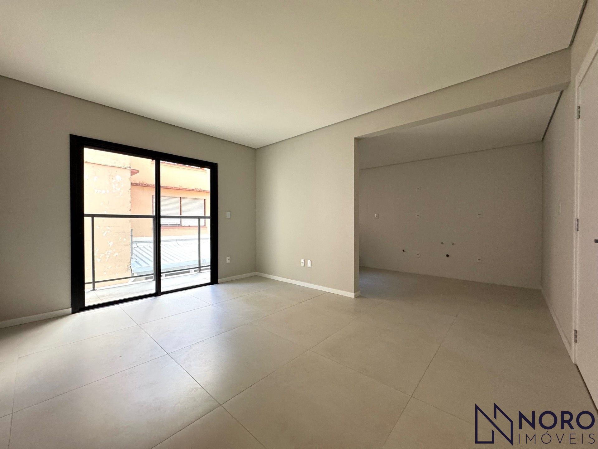 Venda de Apartamento no Condomínio Mont Blanc , Bairro Dores!
