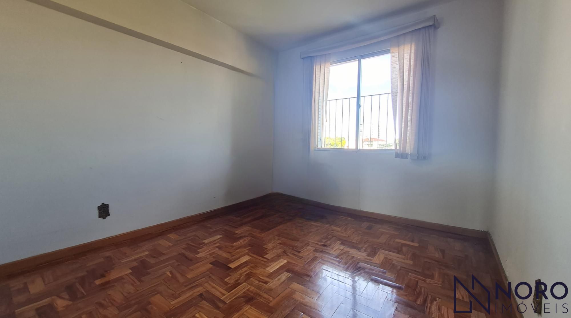 Apartamento 3 Dormitórios com Suíte e Dependência e1 vaga de garagem