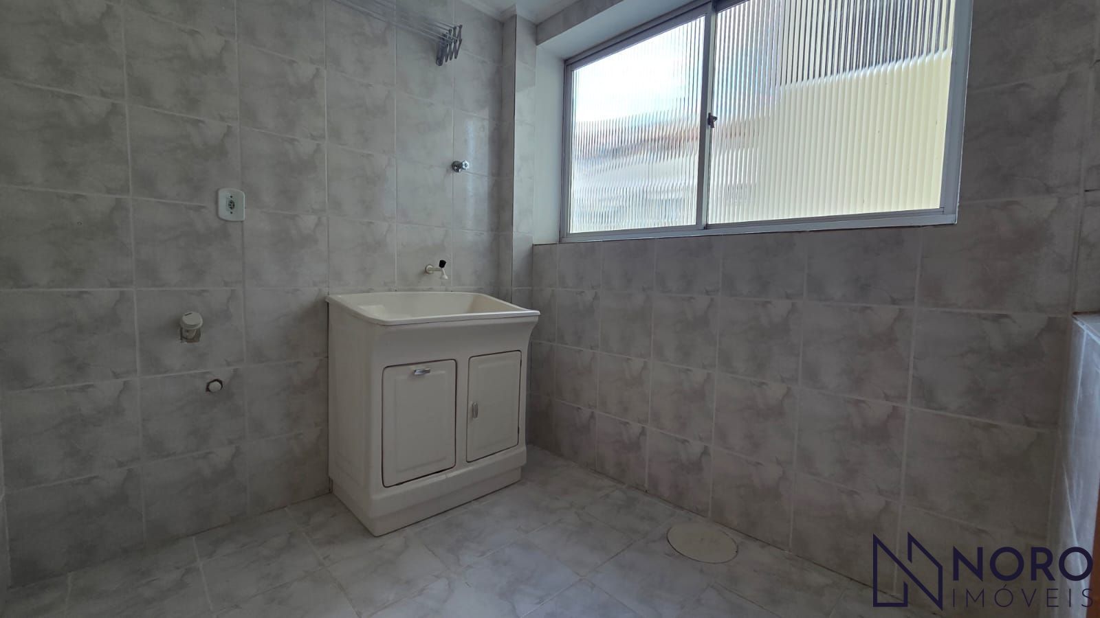 Apartamento 2 dormitórios com 95,16m² com garagem