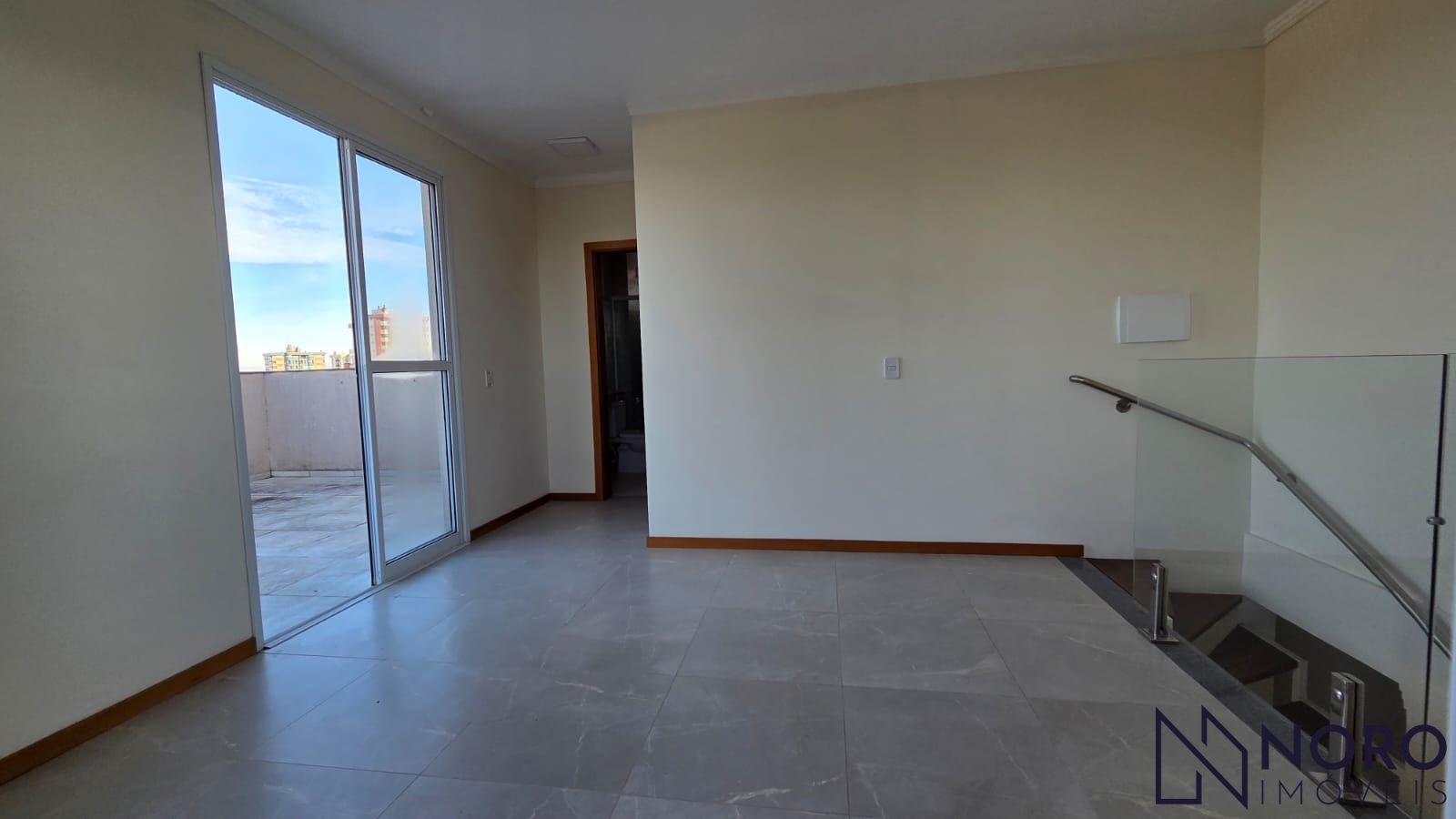 Cobertura Duplex com 3 Dormitórios, Terraço e Churrasqueira à Venda no Bairro No