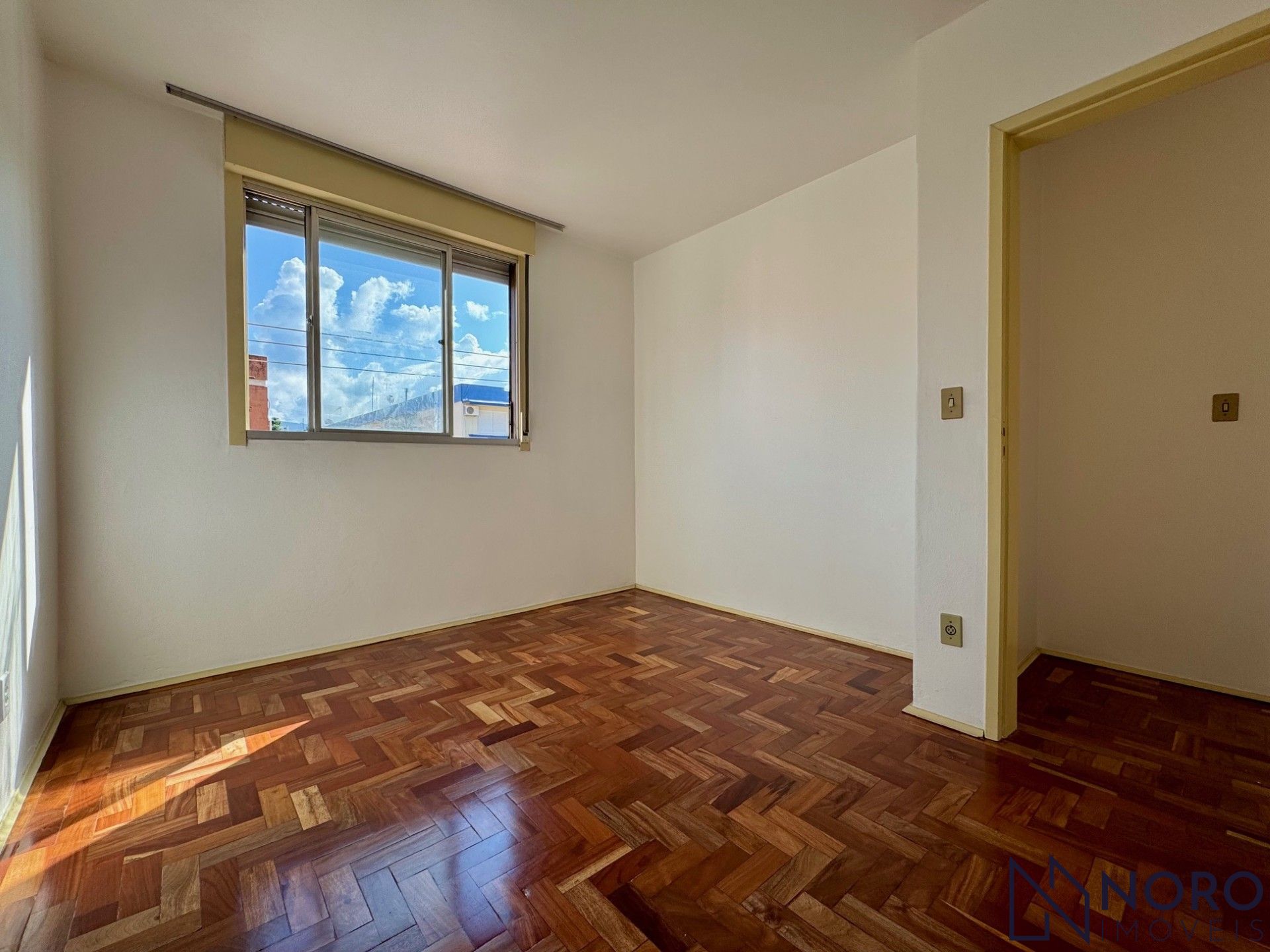 Apartamento 2 Dormitórios no Bairro Fátima – Excelente Posição Solar