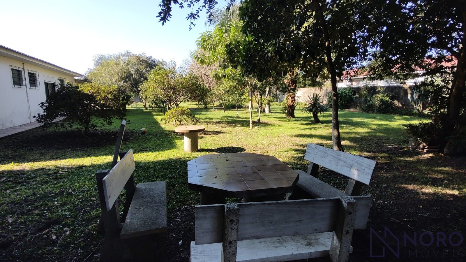 Casa com terreno de 2.000 m² no Bairro Pinheiro Machado – Espaço, tranquilidade